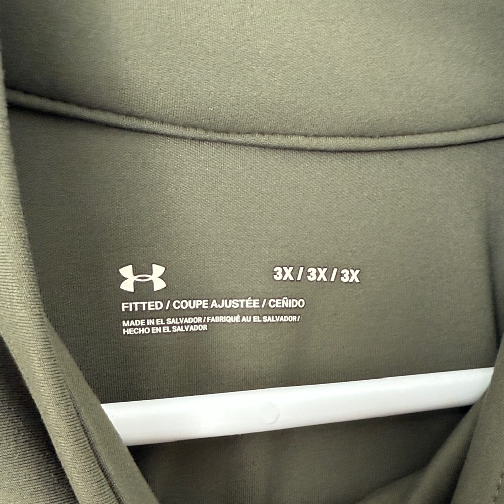UNDER ARMOUR // FITTED TRACK JACKET NWOT - Picture 2 of 5